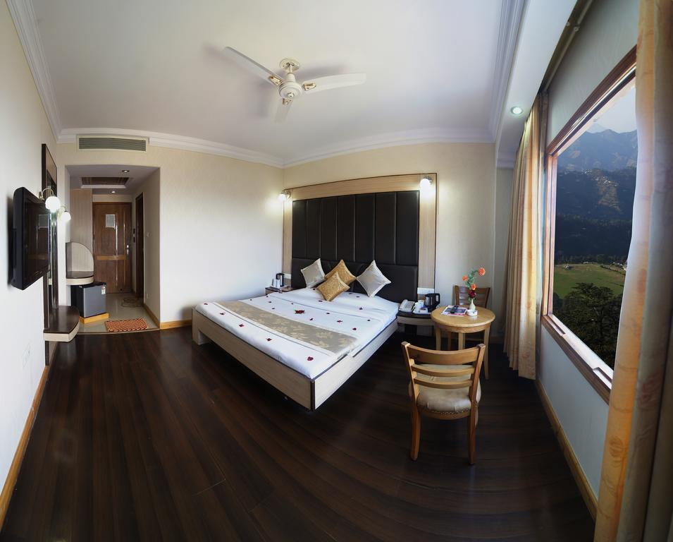 Hotel Landmark シムラー 部屋 写真